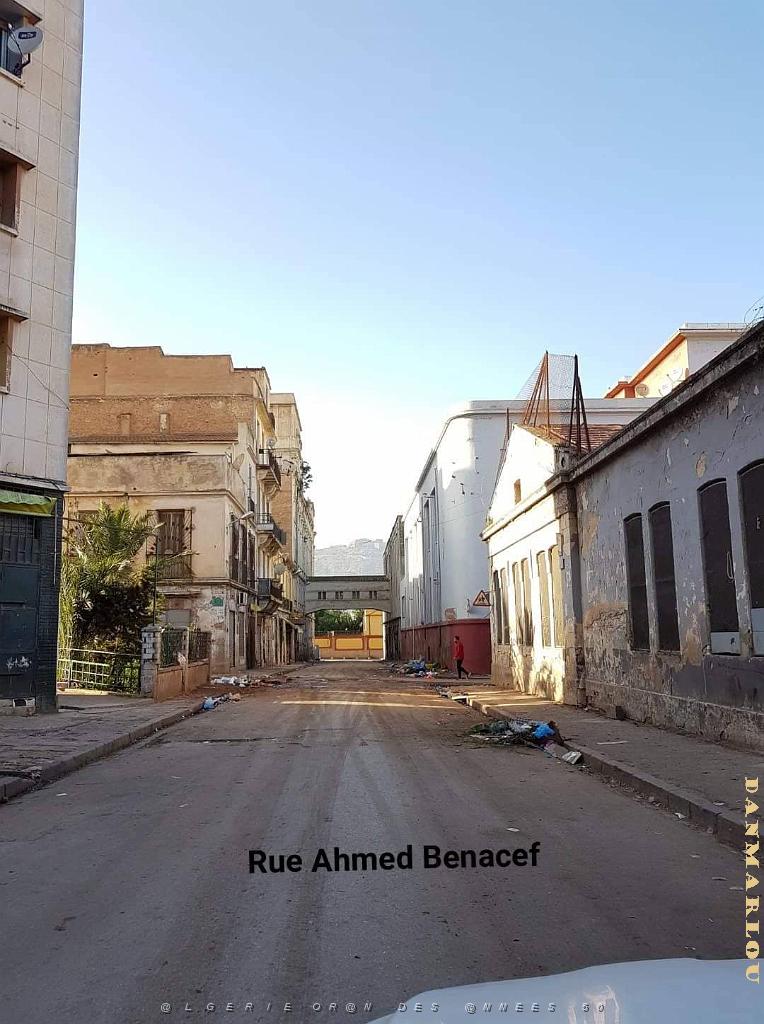 ORAN ECOLE PASTEUR filles et garcons et le passage des moulins benguigui .jpg